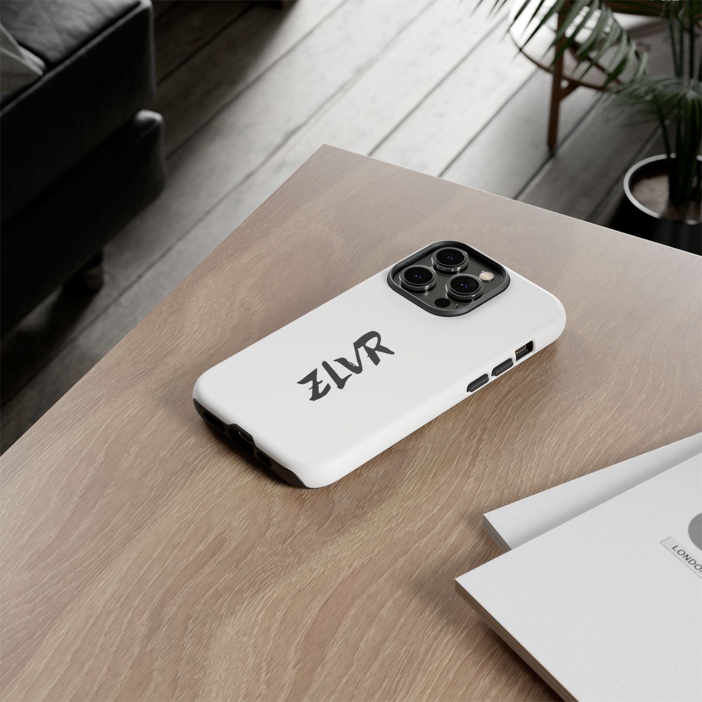 White Phone Case With ZLVR Desing For İphone 16 Pro Max - İphone X